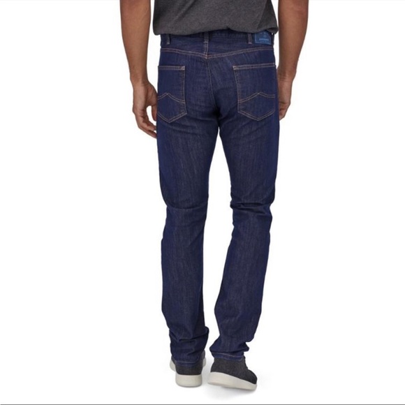 Patagonia Dark Wash Straight Jeans size 32x34 - Picture 2 of 9